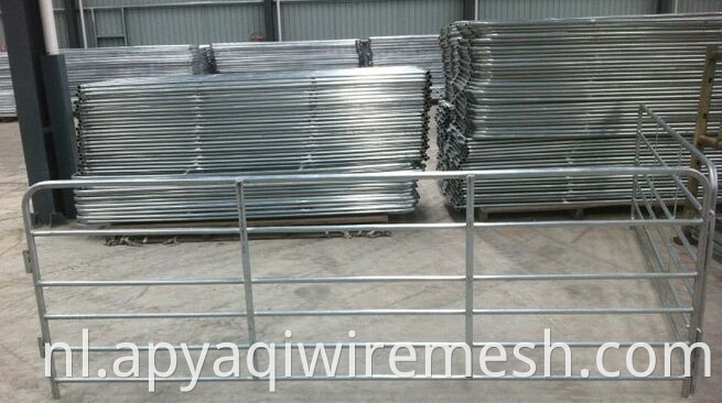 Hot Sale Gegalvaniseerd schapendraad Mesh draagbaar hekpaneel/korrelpaneel/alpaca -paneel (fabriek)